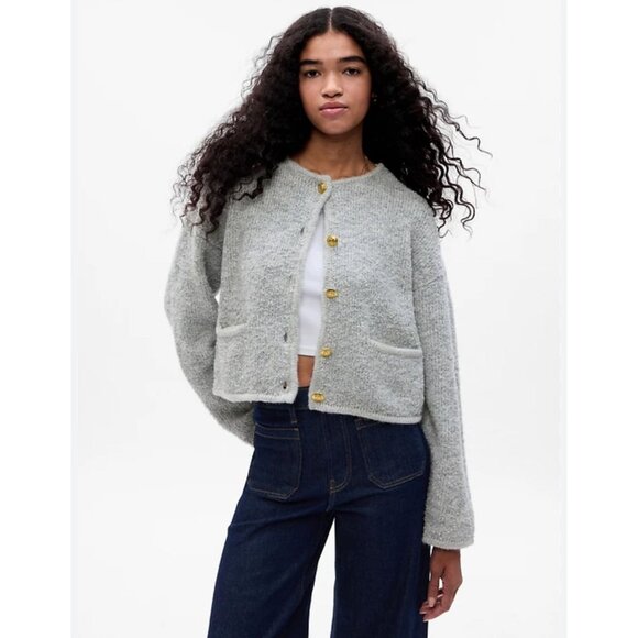 GAP Light Heather Grey Boucle Cropped Sweater Womens Size M Petite - Picture 1 of 14